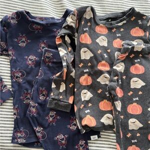 Set of Halloween and Santa Christmas PJs | 6